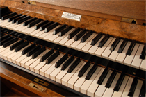 Orgel Johann Nepomuk Kuhn, Männedorf - Schweiz, Opus 64. 1887, Standort: Ref. Kirche Schleitheim SH